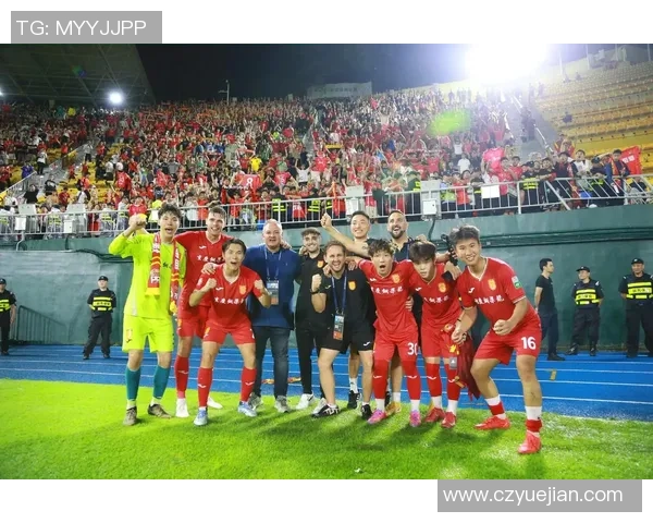 足球明星们是否曾在长城上留下足迹与精彩瞬间的探讨与回顾 足球明星们是否曾在长城上留下足迹与精彩瞬间的探讨与回顾