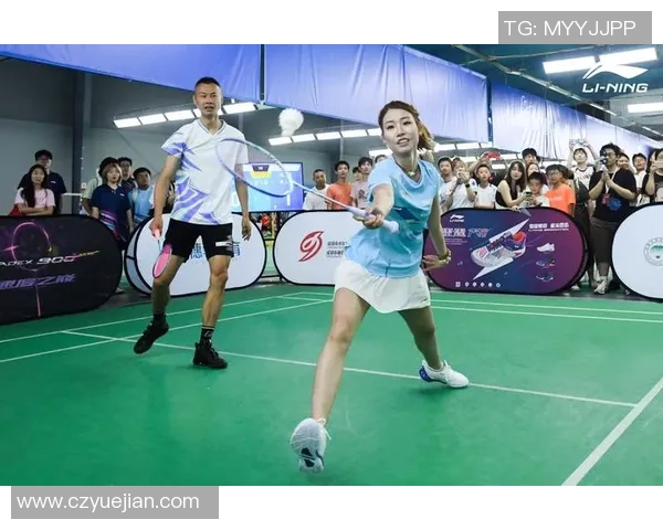 羽毛球评论：成都羽毛球队的进攻得失_1